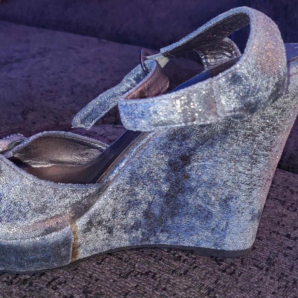 Velvet bow heel - Picture 3 of 3